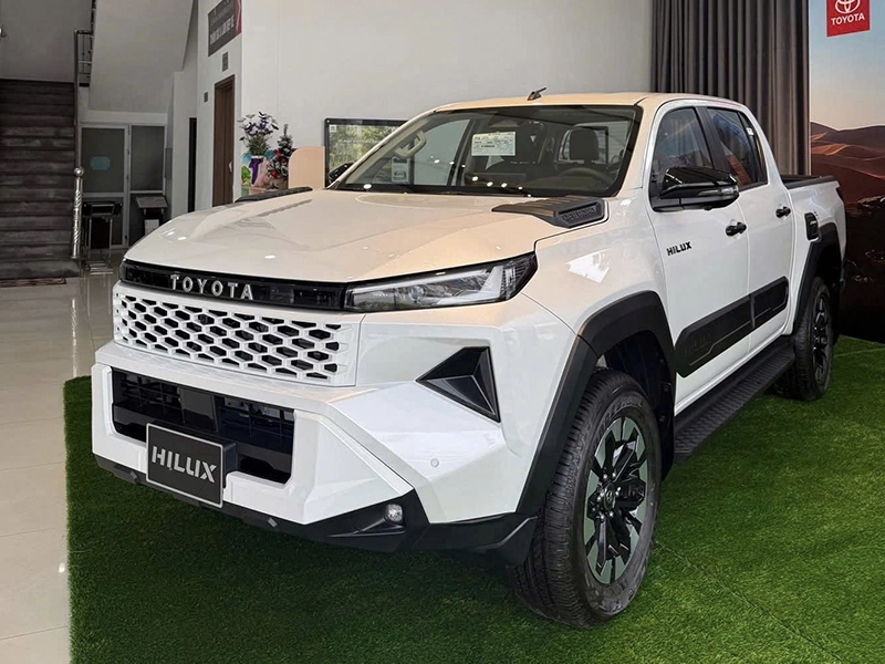 HILUX TRAIL HUNTER 2.8 4x4 AT