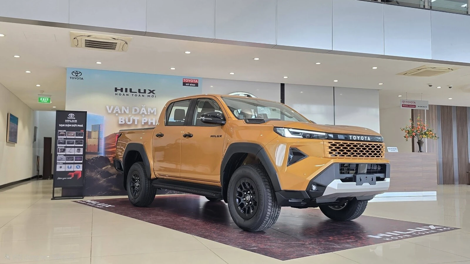 HILUX PRO 2.8 4X2 AT