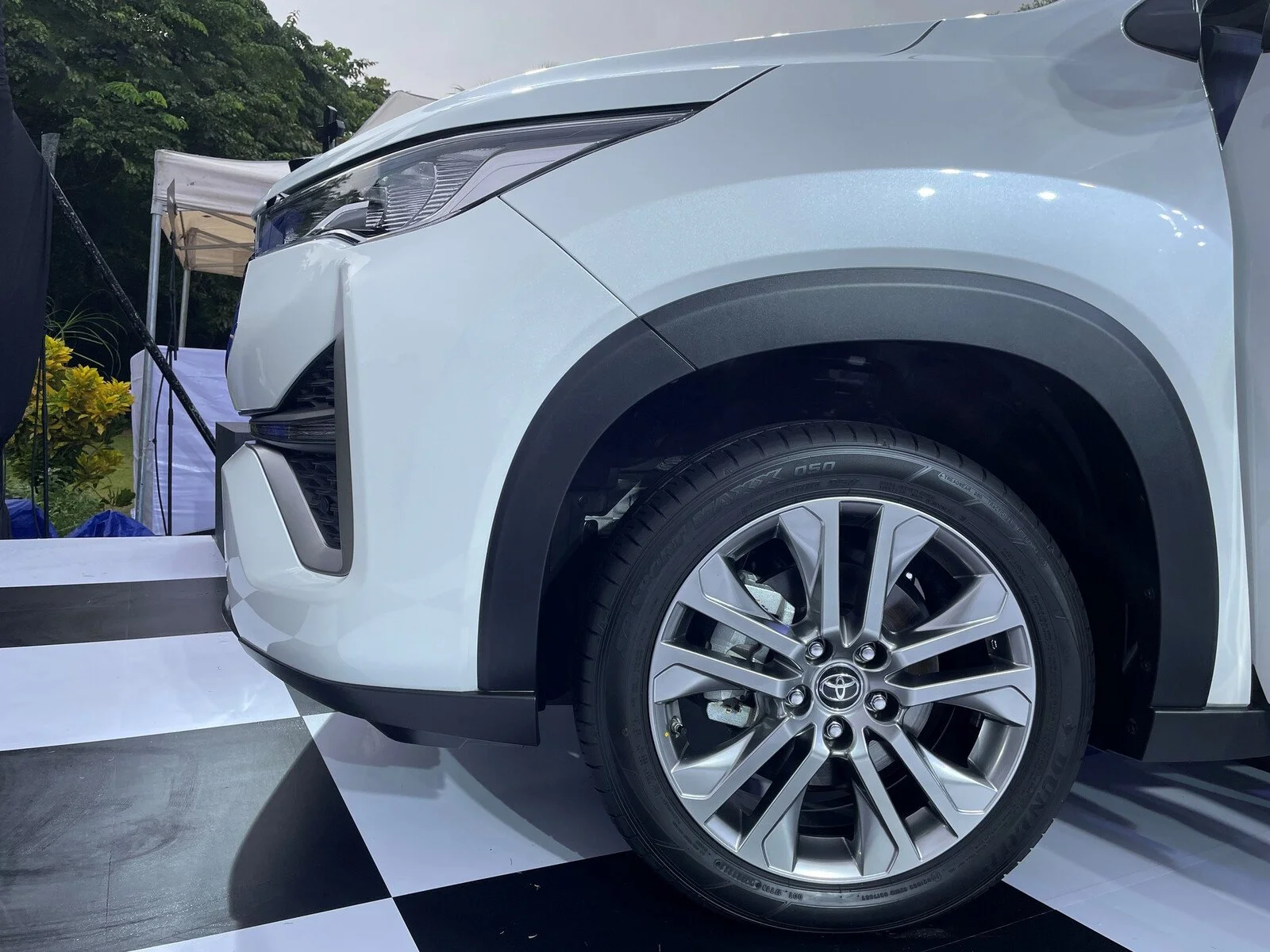 Toyota Innova Cross HEV
