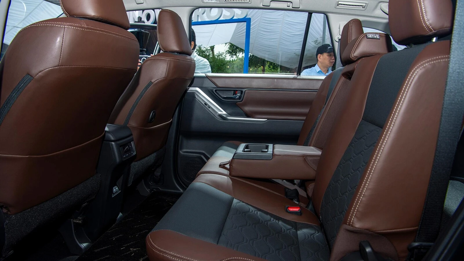 Toyota Innova Cross HEV