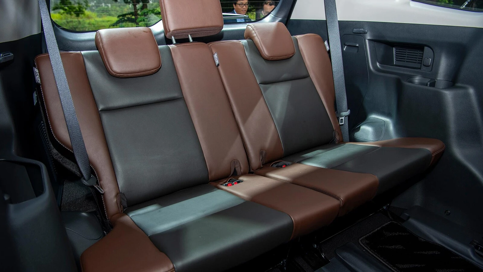 Toyota Innova Cross HEV