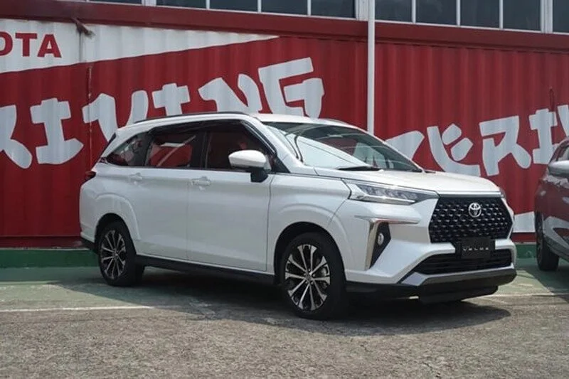 Toyota Veloz CVT