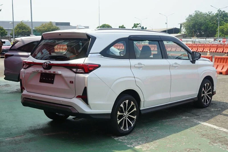 Toyota Veloz CVT